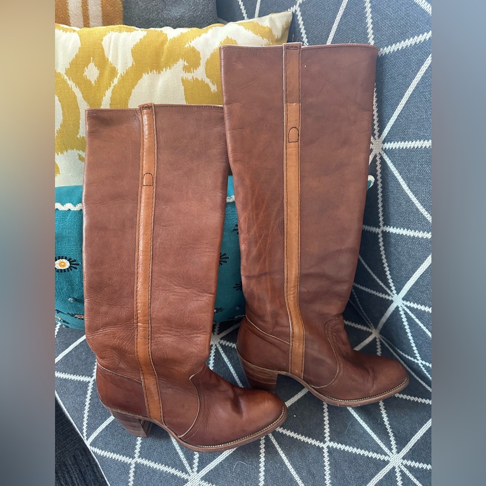 Vintage Frye Brown Leather Tall Heeled Boots size 7 - Picture 2 of 7